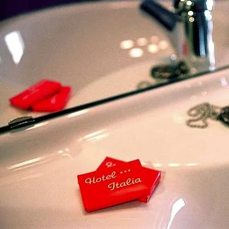 Hotel Italia 3*