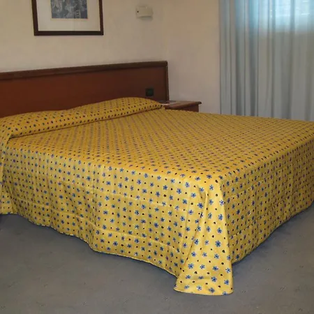 Italia Hotel Carmagnola