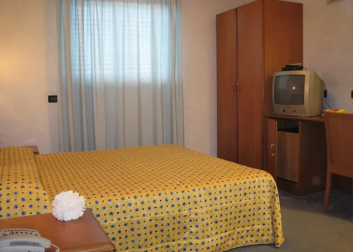 Hotel Italia